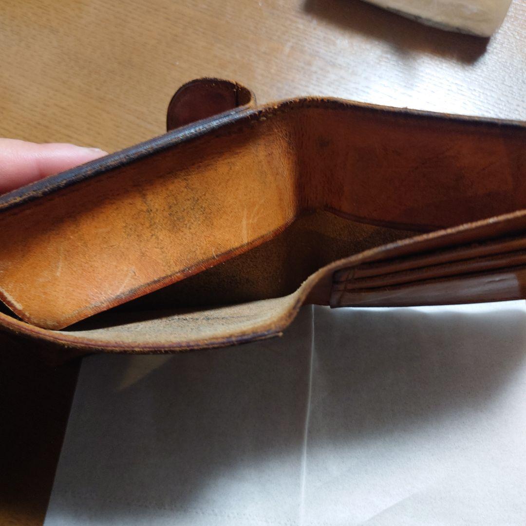 ゴローズ 二つ折り財布 茶色 　コンチョ付き