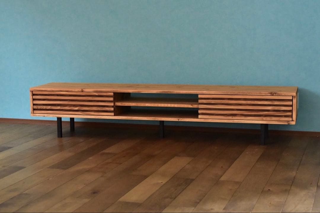 1台限定！直ぐ発送！】テレビボード180㎝サイド格子ミディアムブラウン鉄脚　無垢