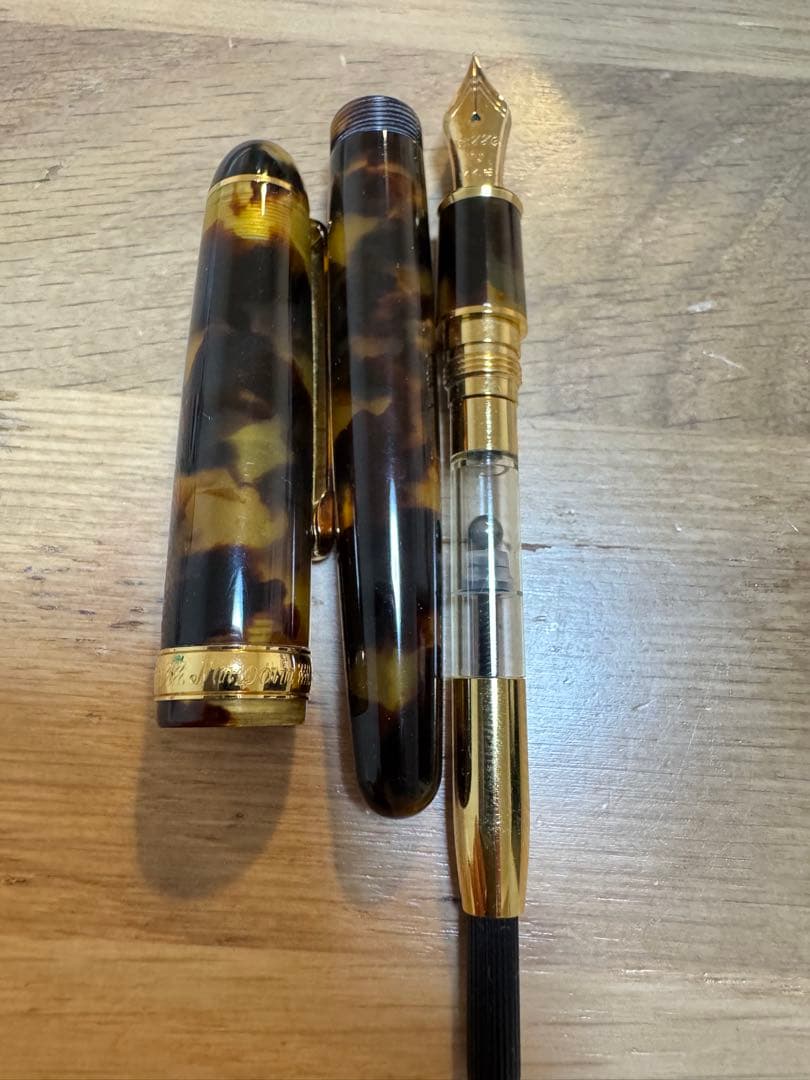 未使用 PLATINUM 万年筆 3776 セルロイド 鼈甲 ペン先14K 細字