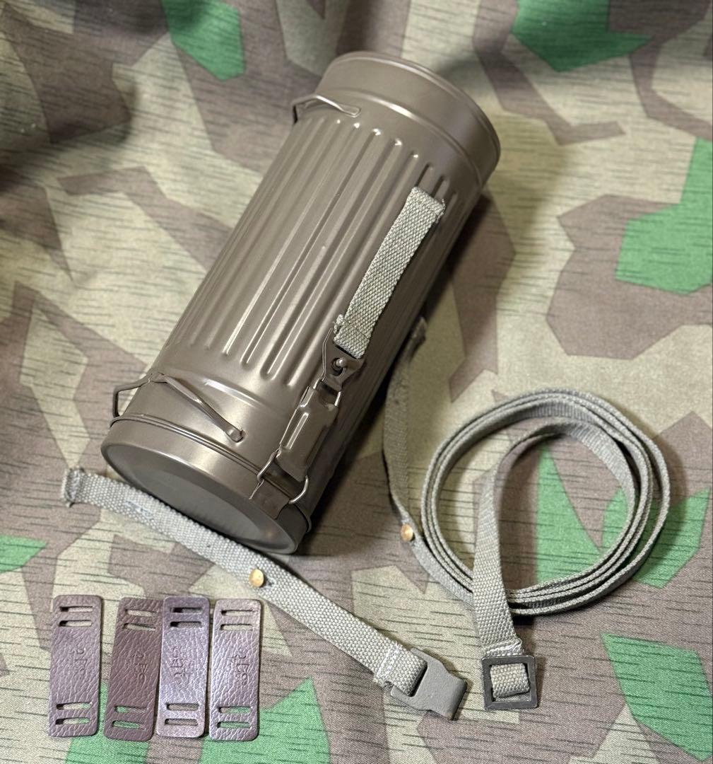 第二次世界大戦 ドイツ軍 1939型ガスマスクコンテナケース(レプリカ）サバゲー