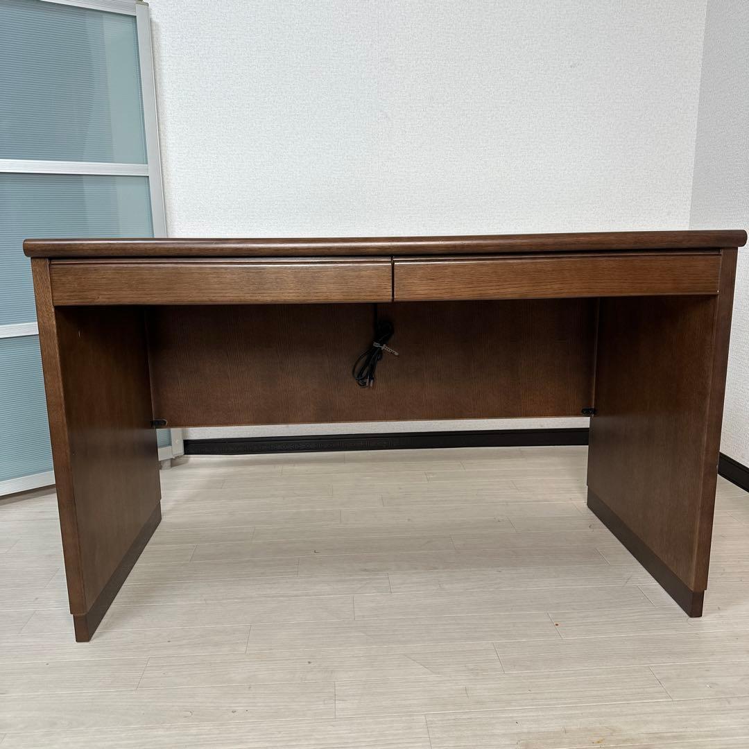 【展示品】カリモク 勉強机 学習机 パソコンデスク 作業台 机 書斎机 i1※