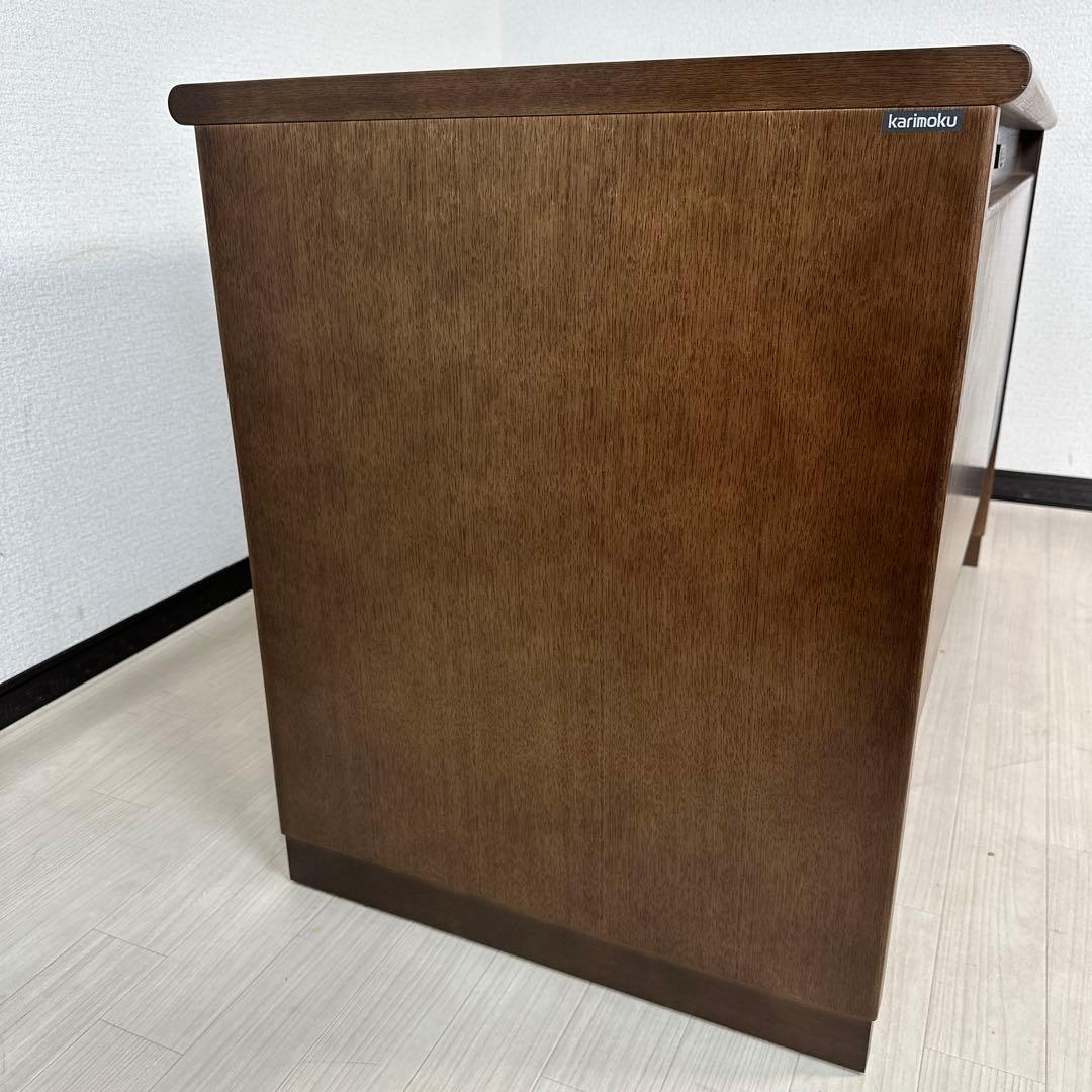 【展示品】カリモク 勉強机 学習机 パソコンデスク 作業台 机 書斎机 i1※