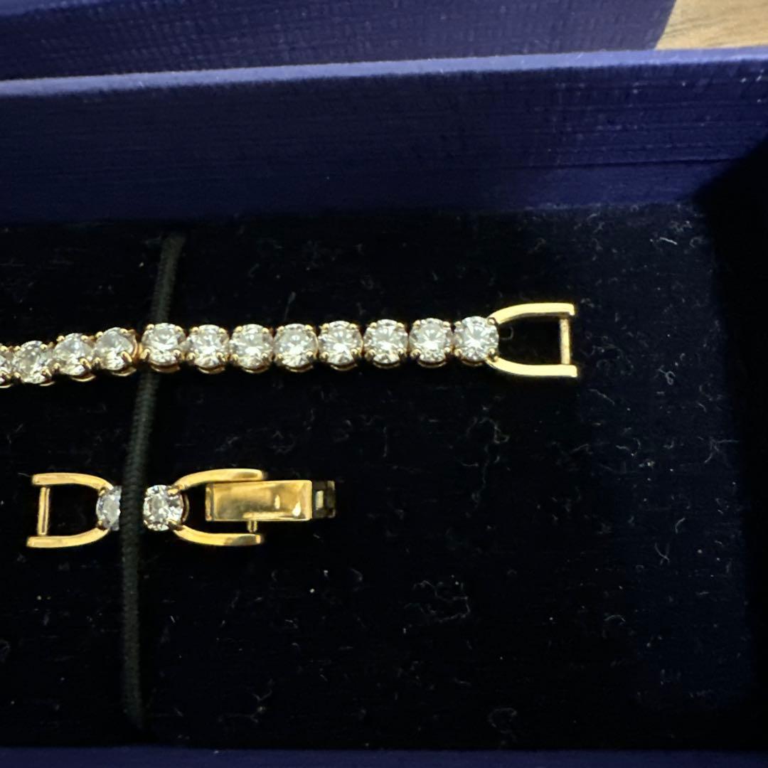 SWAROVSKI テニスブレスレット