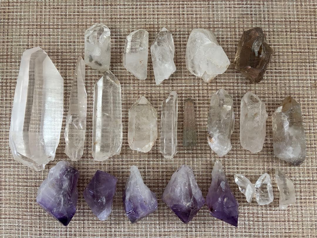 お値下げ！ヒマラヤ水晶 原石 クオーツ パワーストーン 天然石 22個セット