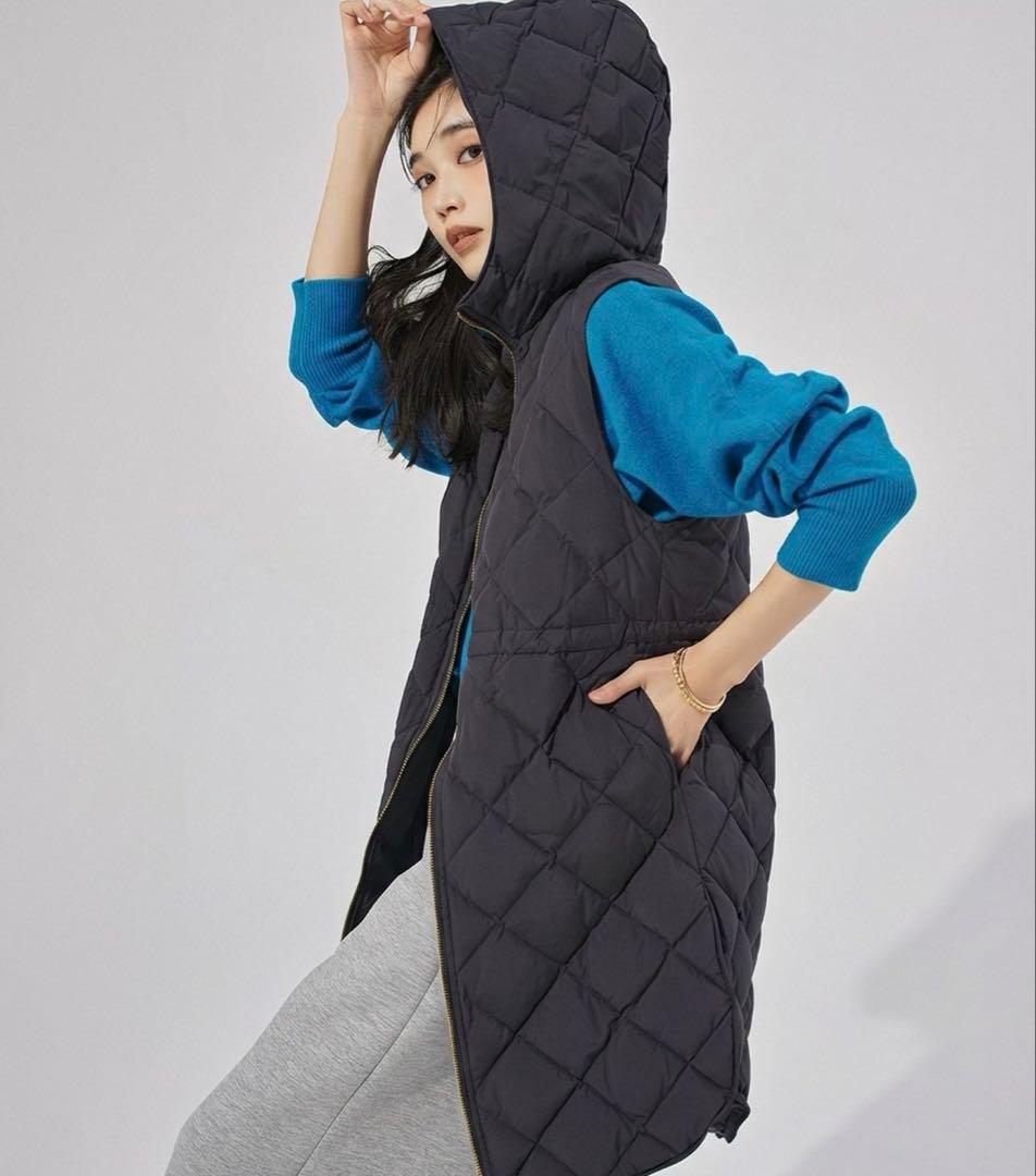 完売品【TAION×UNFILO 】フード付きジレ アンフィーロ　ダウンジレ