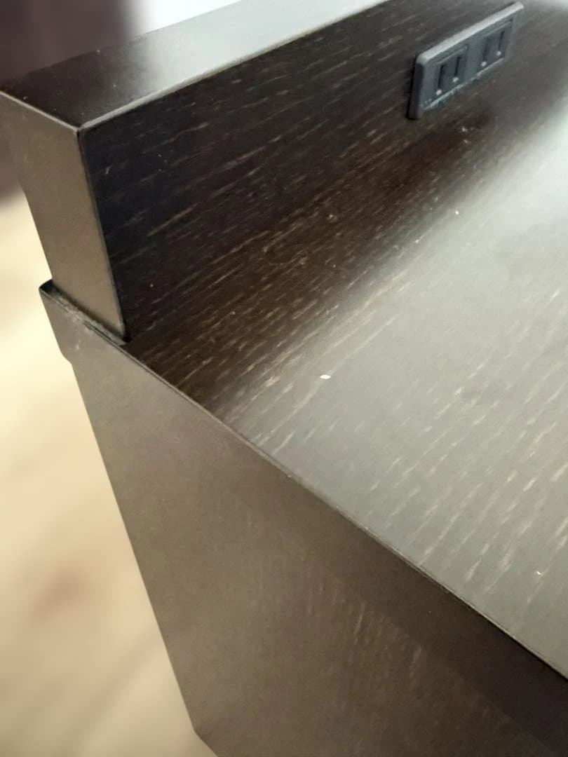 ベッドサイドボード木製コンセント付ダークブラウン