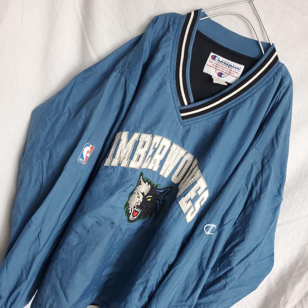 チャンピオン　ウルブズ ナイロン プルオーバージャケット　ビッグロゴ　　NBA