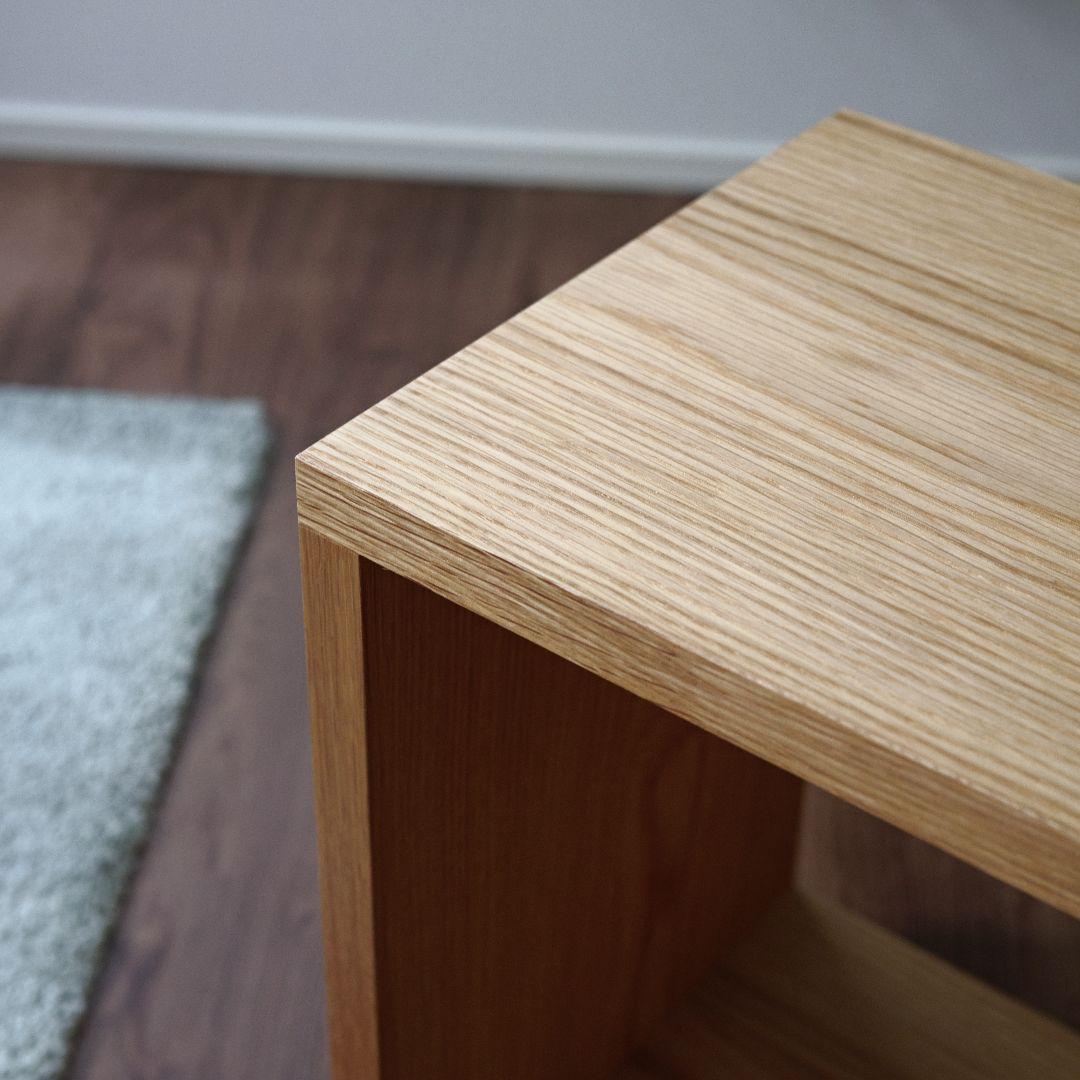 便利なオープンシェルフ　ナラ材突板合板