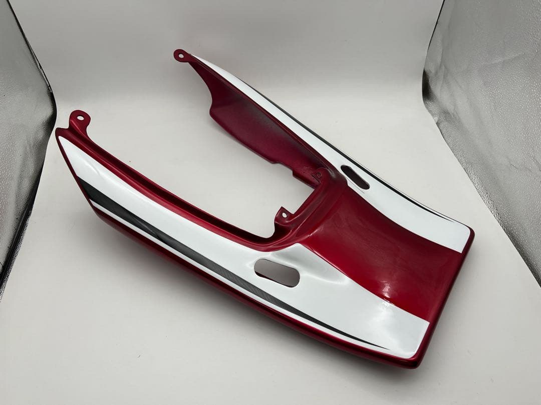 cb400sf テールカウル　nc39 nc42 ハネテール　即日発送　新春価格