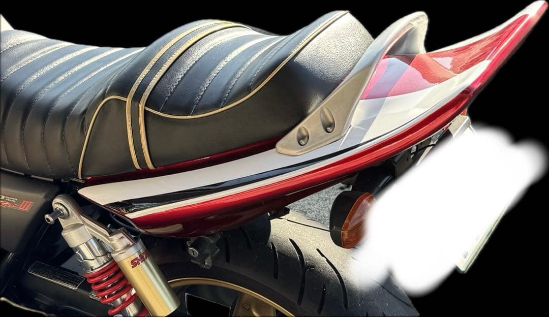 cb400sf テールカウル　nc39 nc42 ハネテール　即日発送　新春価格