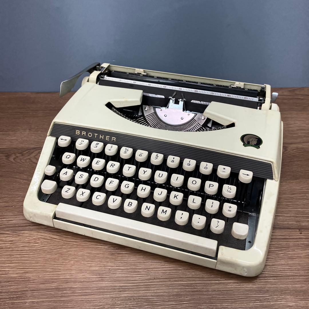 B-5 昭和レトロ 希少 Brother ブラザー タイプライター 文具 雑貨