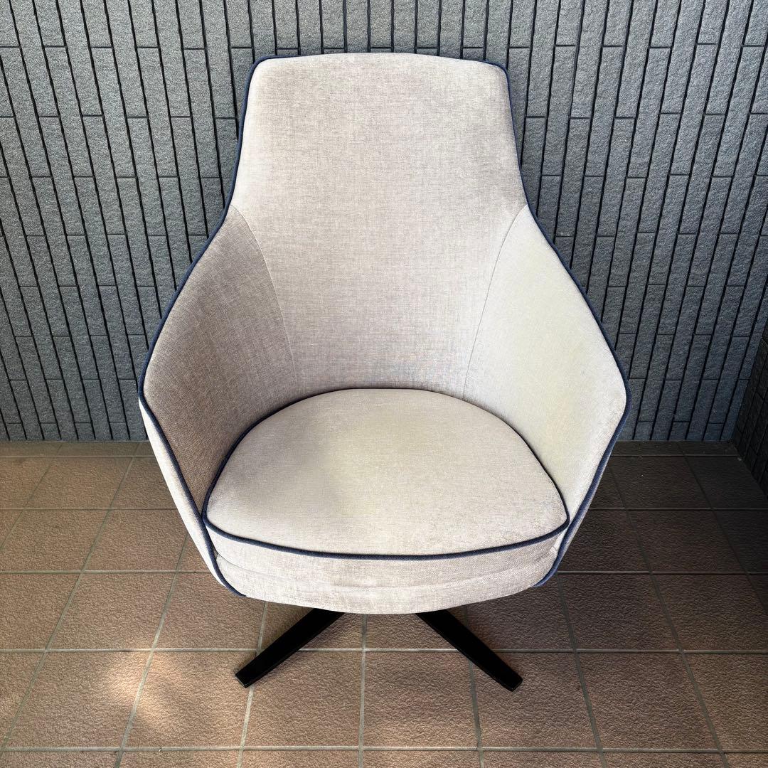 回転チェア SOGOKAGUモデルルーム使用 中古美品