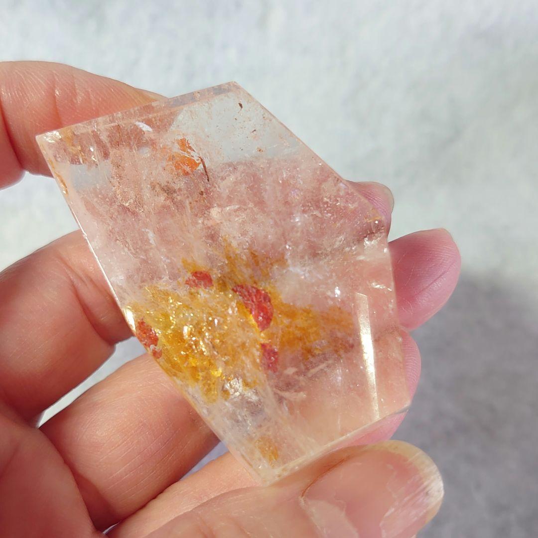 ライモナイトインゴールデンヒラーフリーフォーム　素敵な逸品