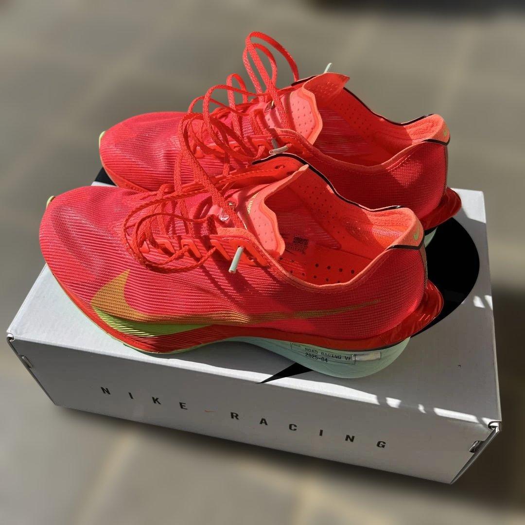 ナイキ　ヴェイパーフライネクスト%4