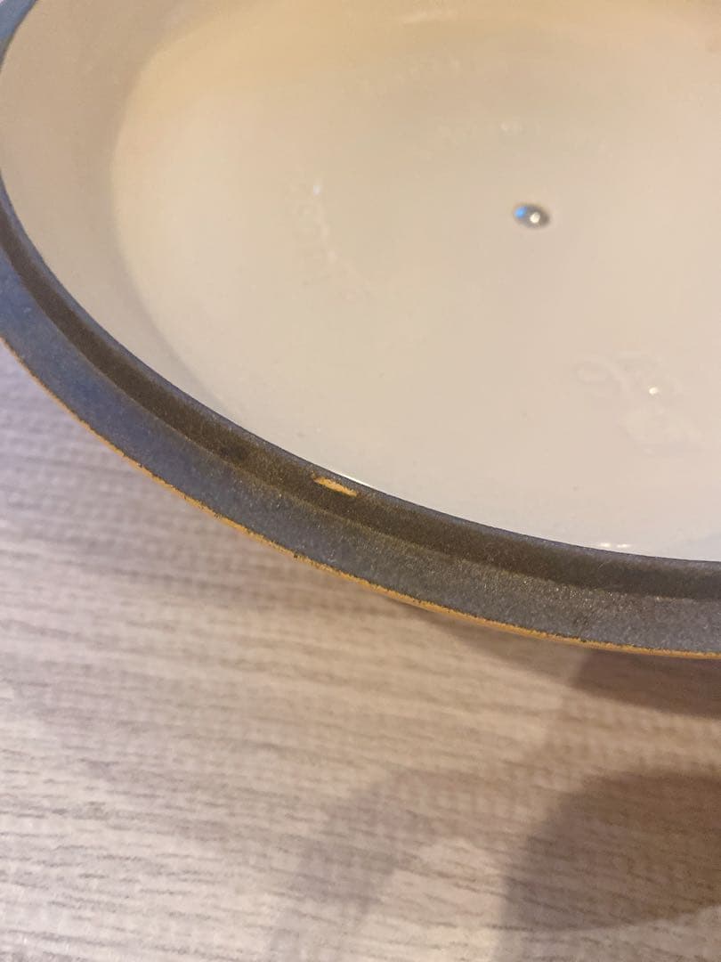 ル クルーゼ ビュッフェキャセロール 26cm サフランイエロー（廃盤色）