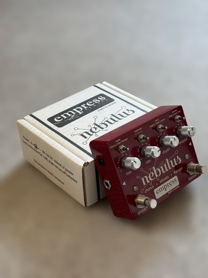 Empress Effects Nebulus モジュレーションエフェクター