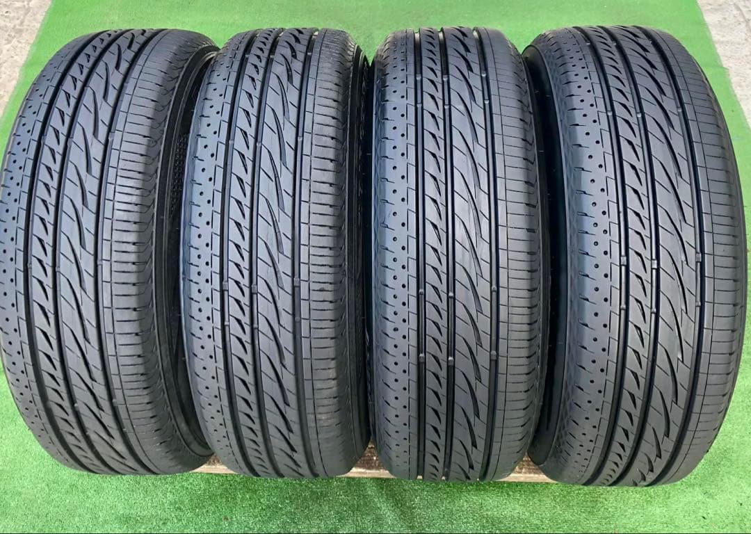 215/65 R16 BRIDGESTONE REGNO ラジアルタイヤ