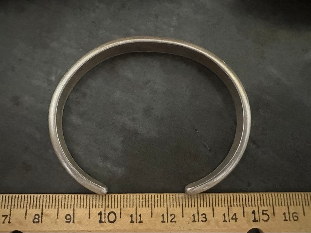 希少　重厚　ヴィンテージ　バングル　シルバー　アンティーク　アメリカ　ユーロ