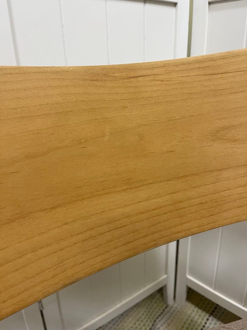 送料込み！モモナチュラル　ダイニングチェア　アームチェア　　北欧風　② MOMO