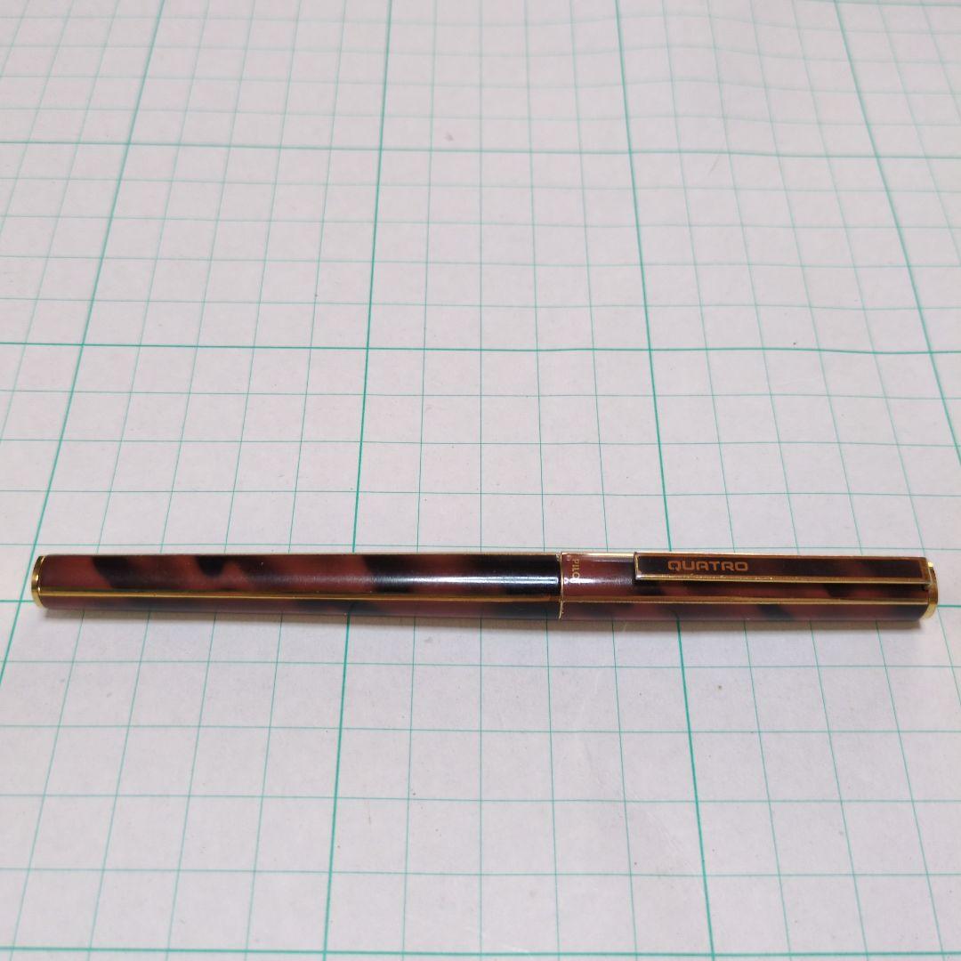 パイロット万年筆　クアトロ　PILOT QUATRO 廃盤　ペン先 １４金