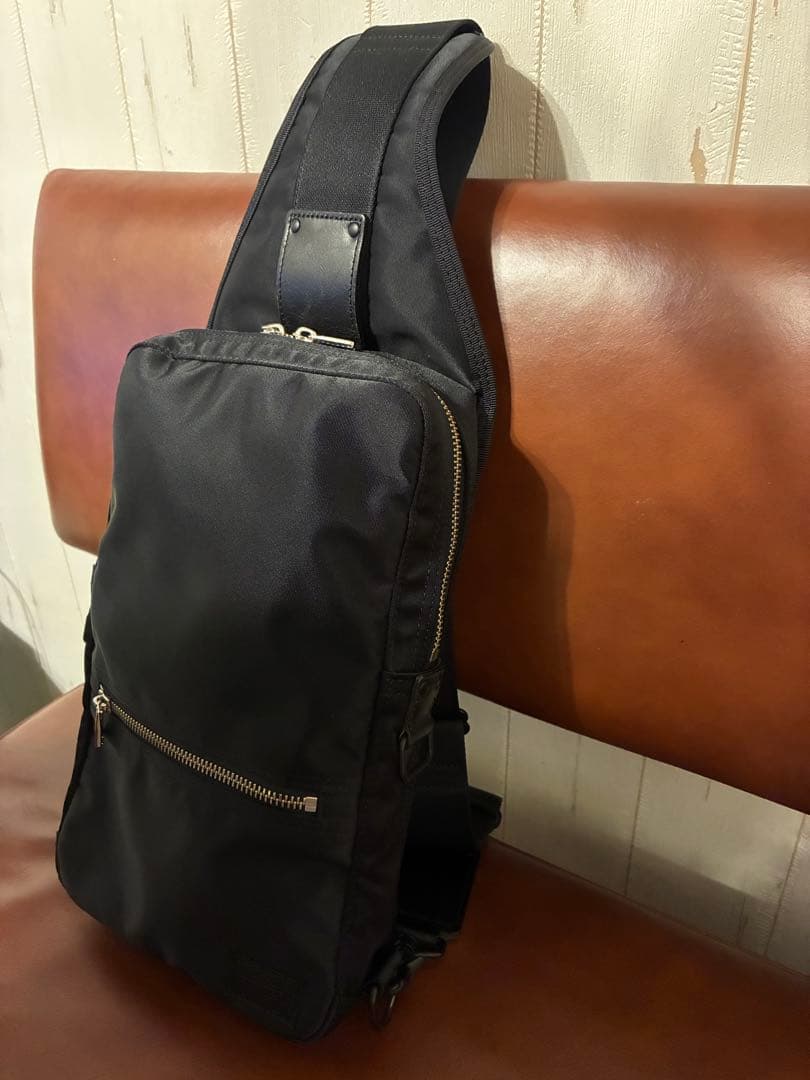 PORTER LIFT SLING SHOULDER BAG ポーター