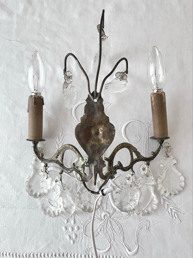 【美品】フランスアンティーク クリスタルドロップ 2灯ブラケット[2409]