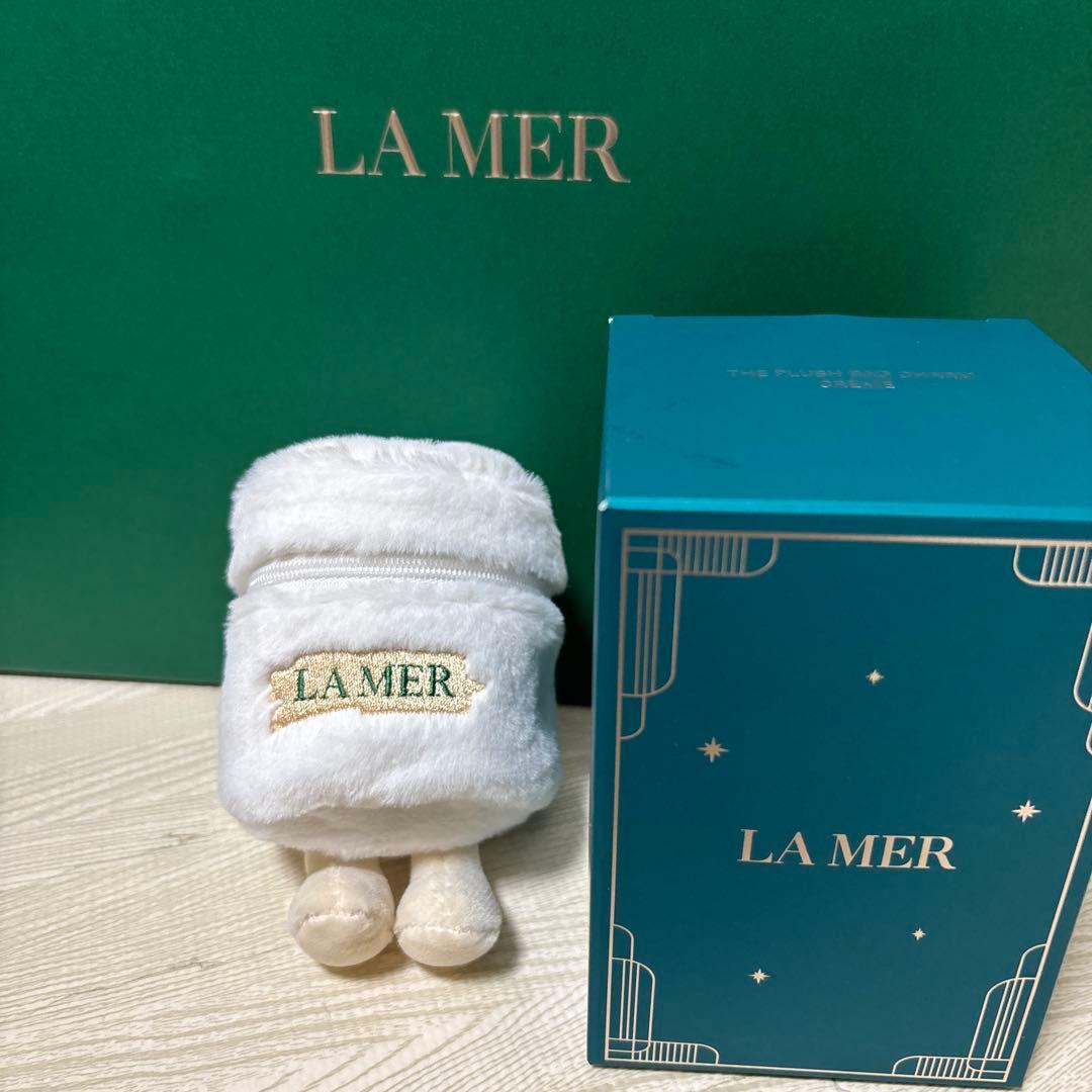 ⭐︎ 週末限定値下げ！希少‼︎ラメール　バッグチャームポーチ❣️新品未使用！