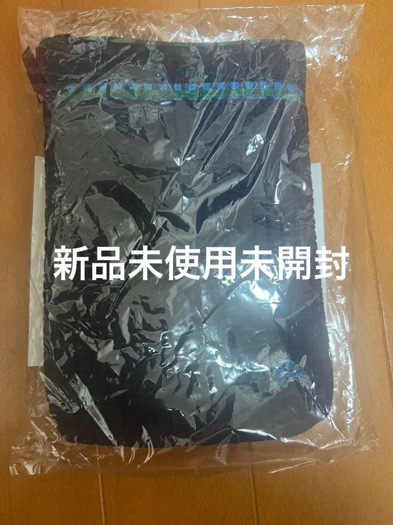 ピオヌンナル　ネイビー　ポシェット