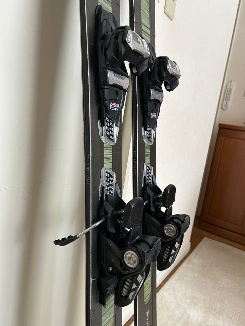 VOLKL マントラ102 177cm マーカー　グリフォン デモ　中古品