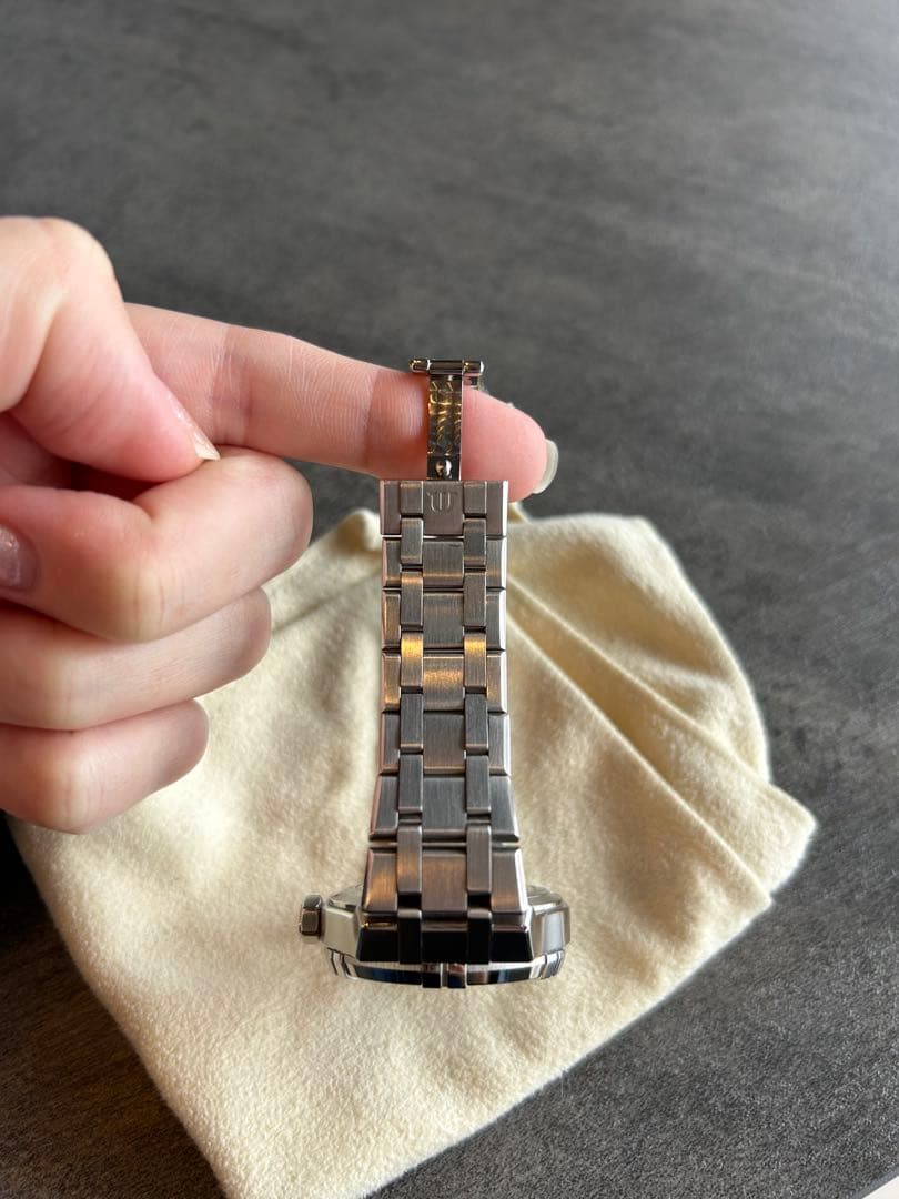 【希少】Maurice Lacroix 自動巻き腕時計 ブラックシェル