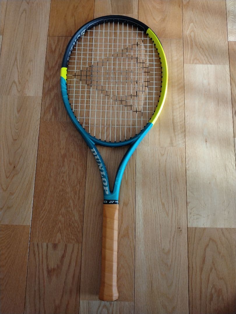 ラケット(硬式用) SX300
