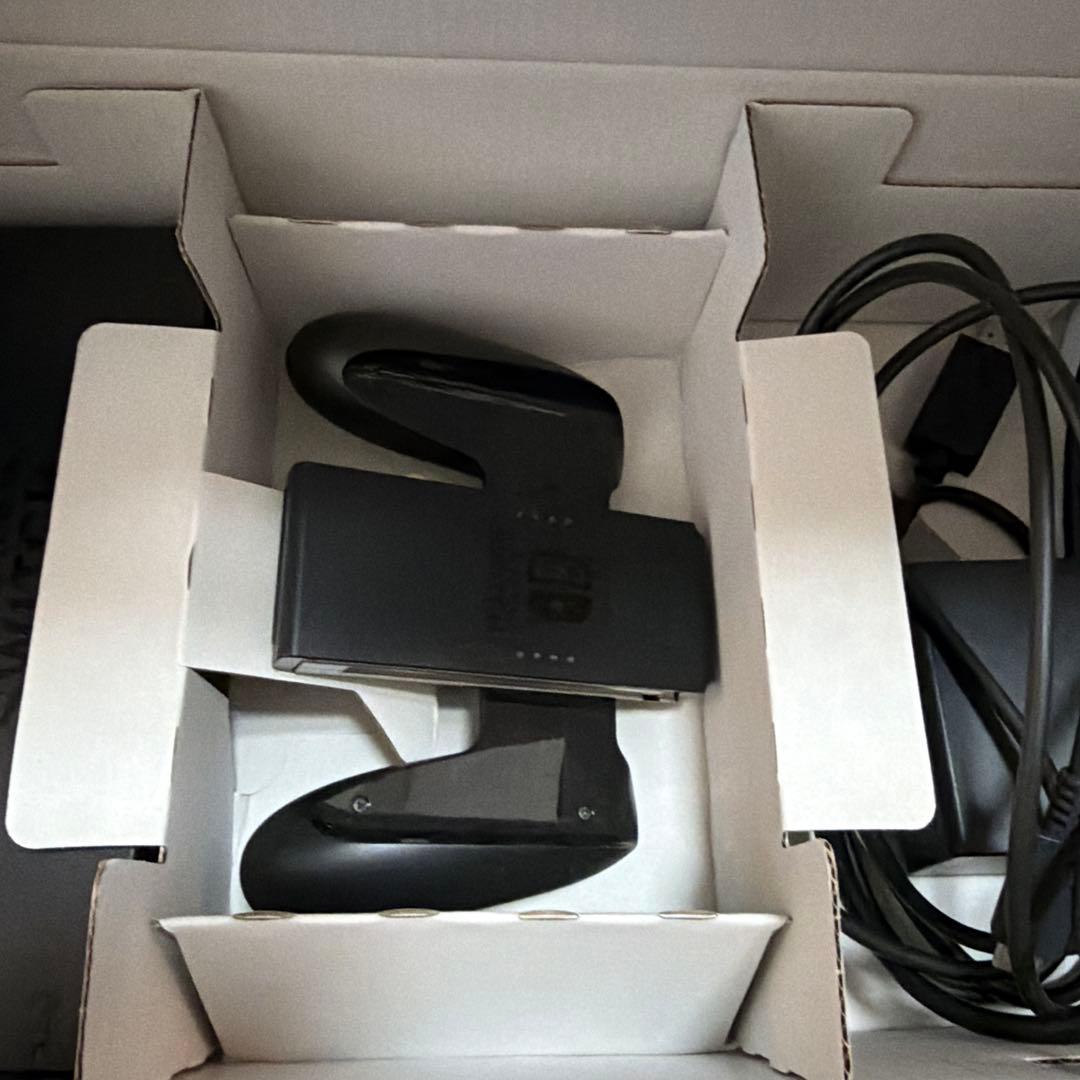 Nintendo Switch ジョイコン2ペア付属