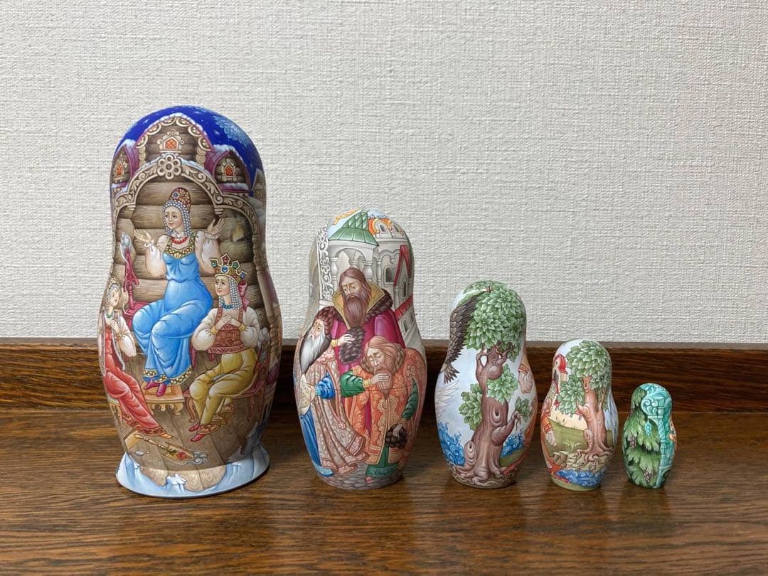ロシア雑貨☆ プーシキン原作「サルタン皇帝」民話マトリョーシカ(5P)オルガ作
