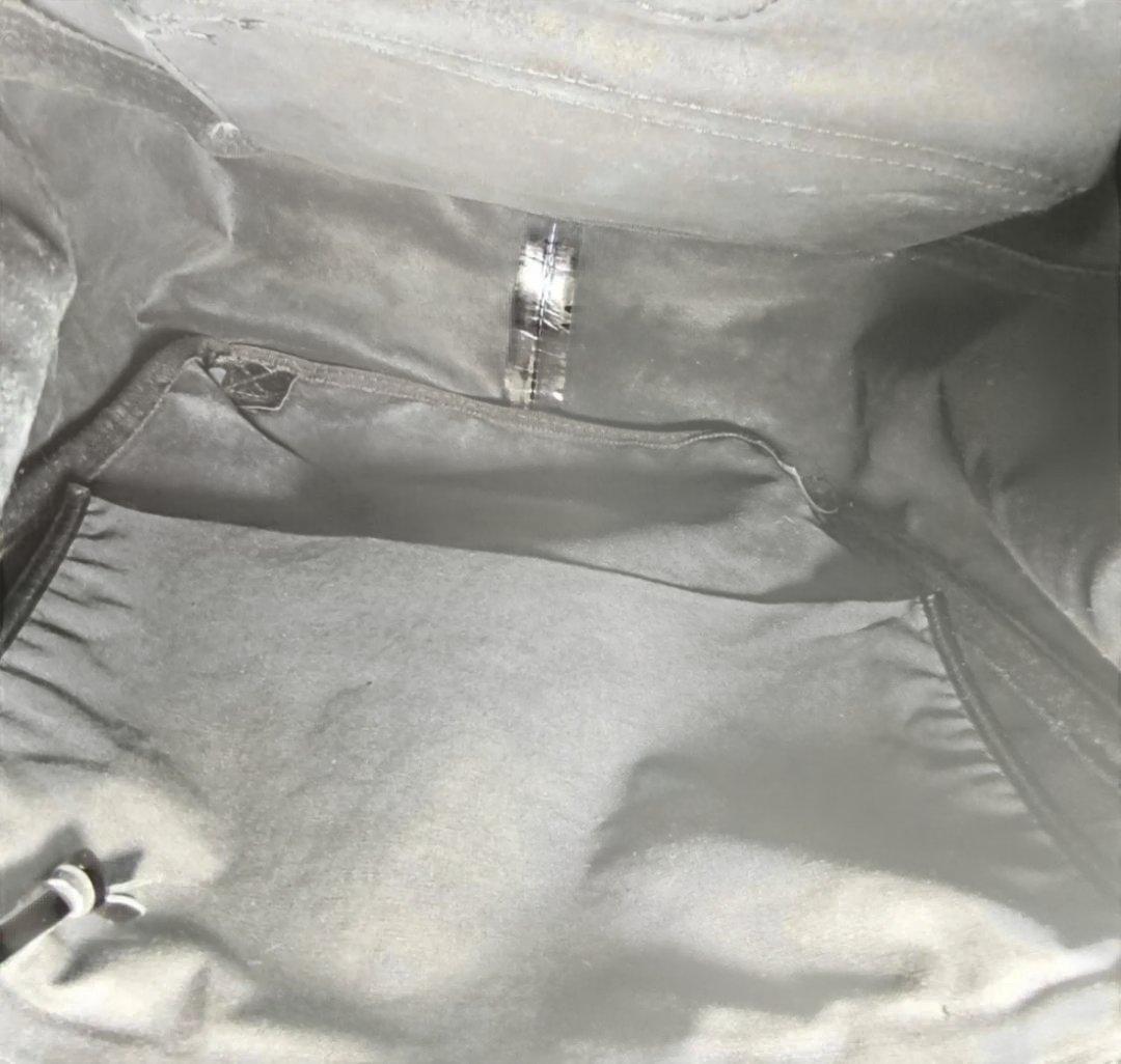 BOTTEGA VENETA イントレチャート リュック 黒 ボッデガヴェネタ