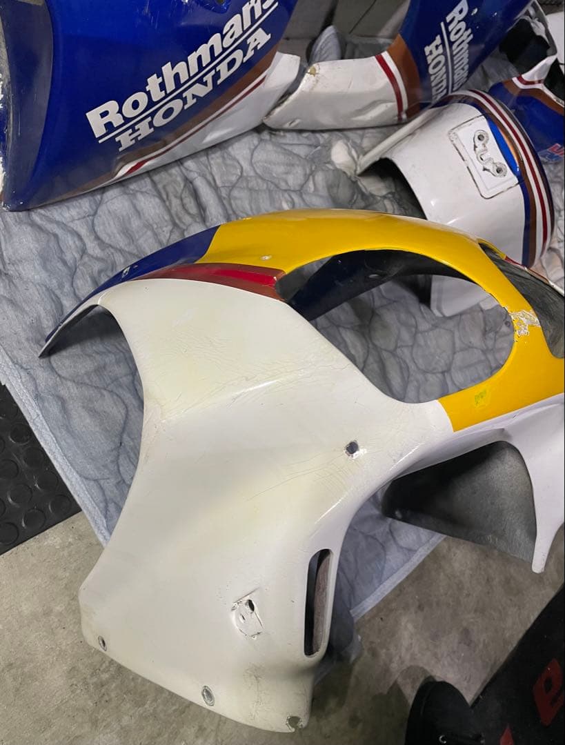 NS-1　フルカウル　フルセット　ロスマンズカラー