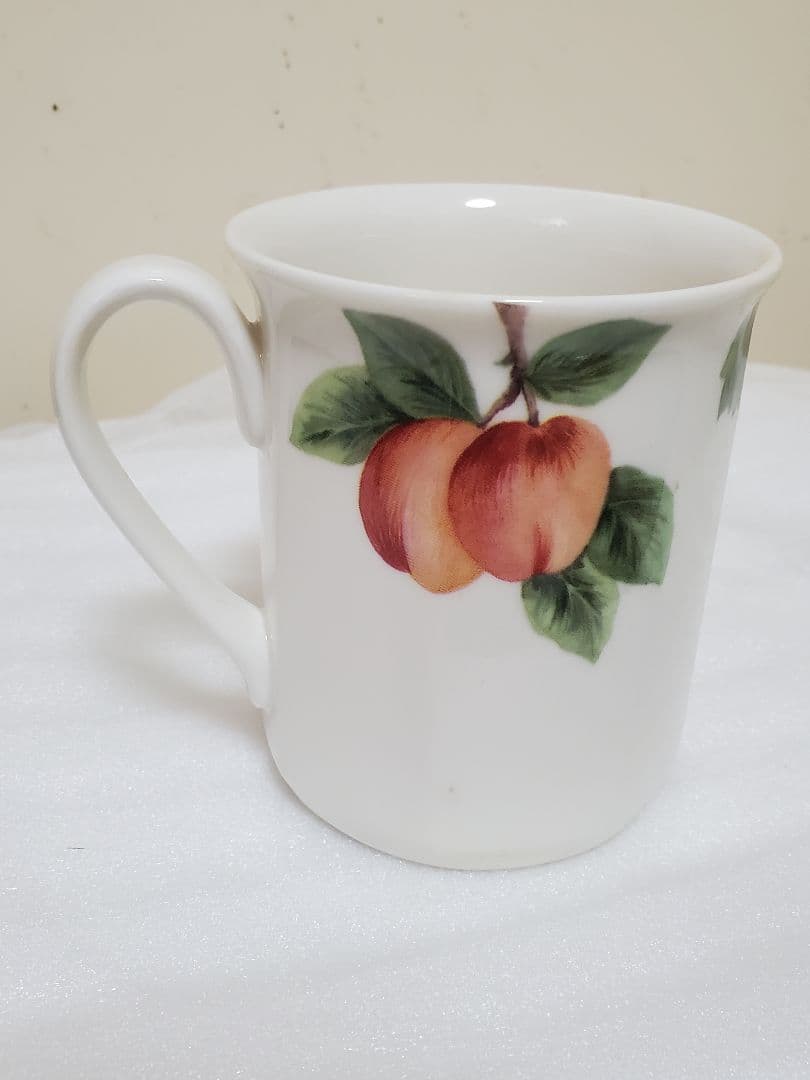 ロイヤルドルトン、フルーツ柄 グレープ柄食器5点セット