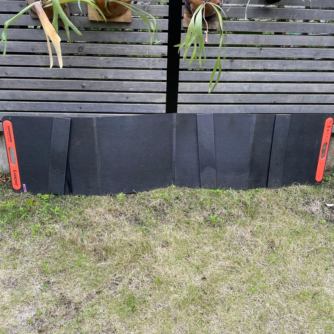 Jackery ソーラーパネル【SolarSaga 200 】200W ①