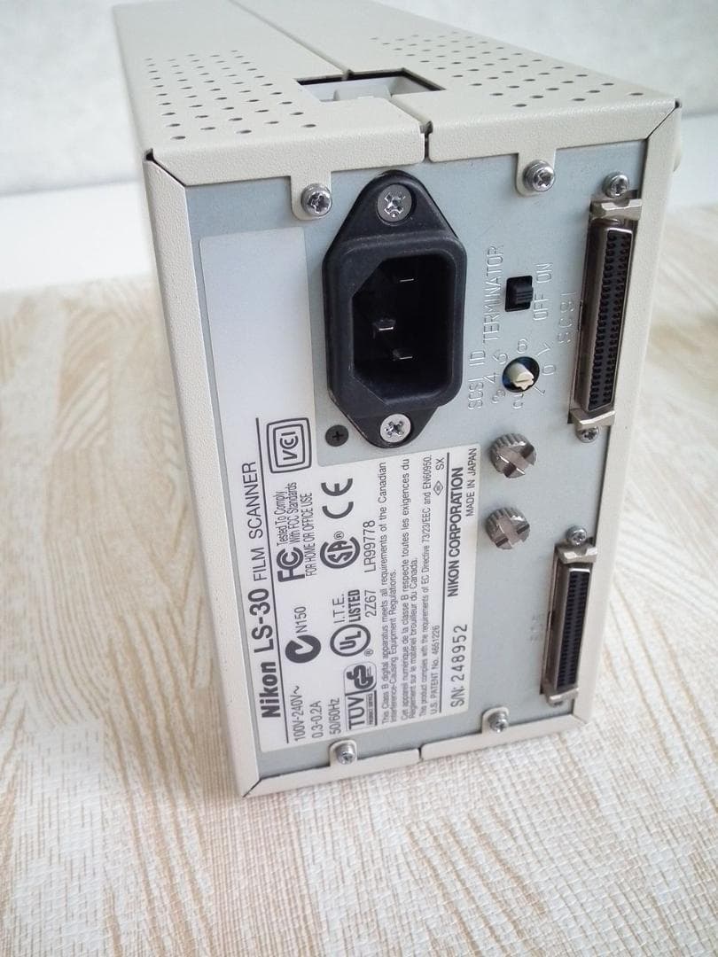 ニコン/Nikon【COOLSCAN III「LS-30」】中古品