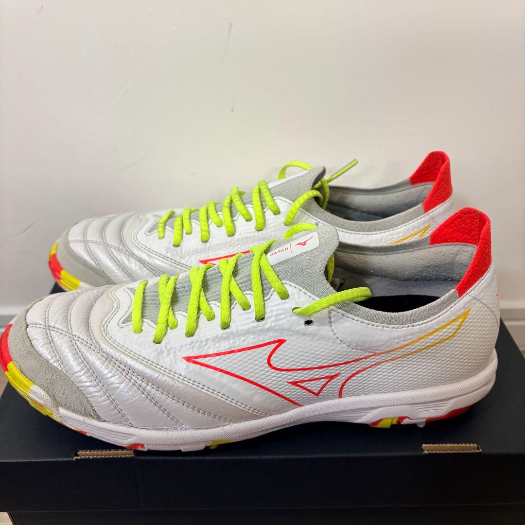 ミズノ モレリアネオサラβ Japan TF（25.0㎝）
