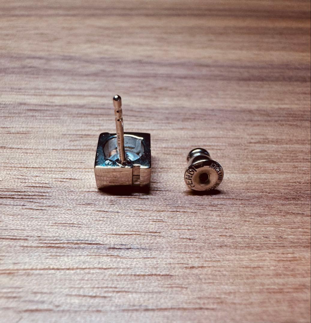 FENDI FFピアス 片耳用