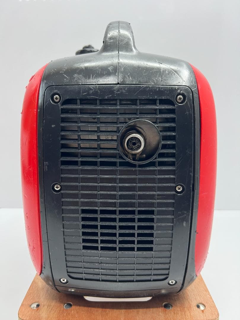 新ダイワ インバーター発電機 iEG1600M 【動作良好・保証付】★MSH3