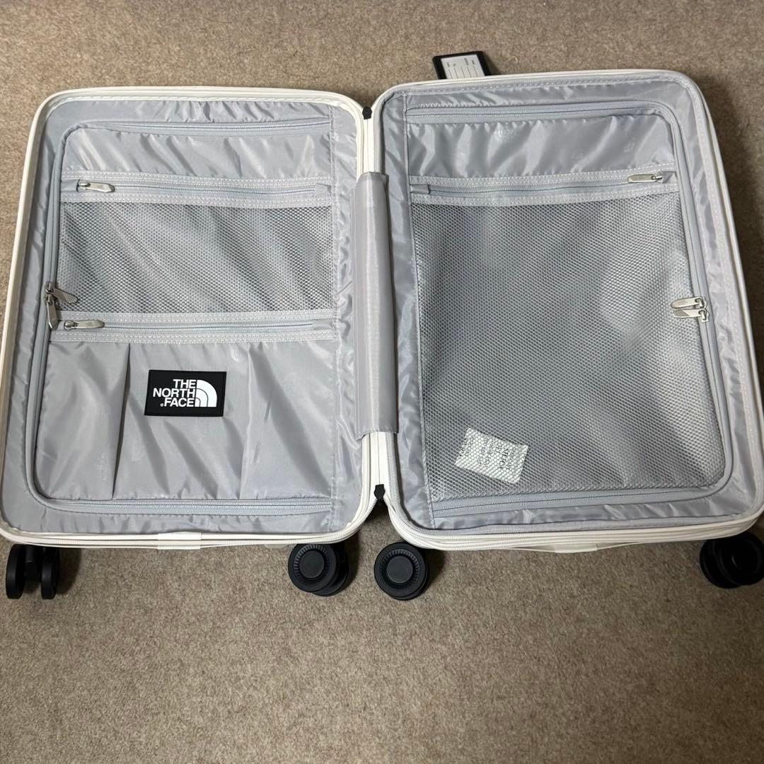 機内持込20インチ 【海外限定】THE NORTH FACE キャリーケース