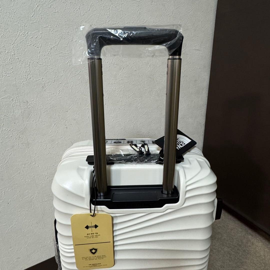 機内持込20インチ 【海外限定】THE NORTH FACE キャリーケース