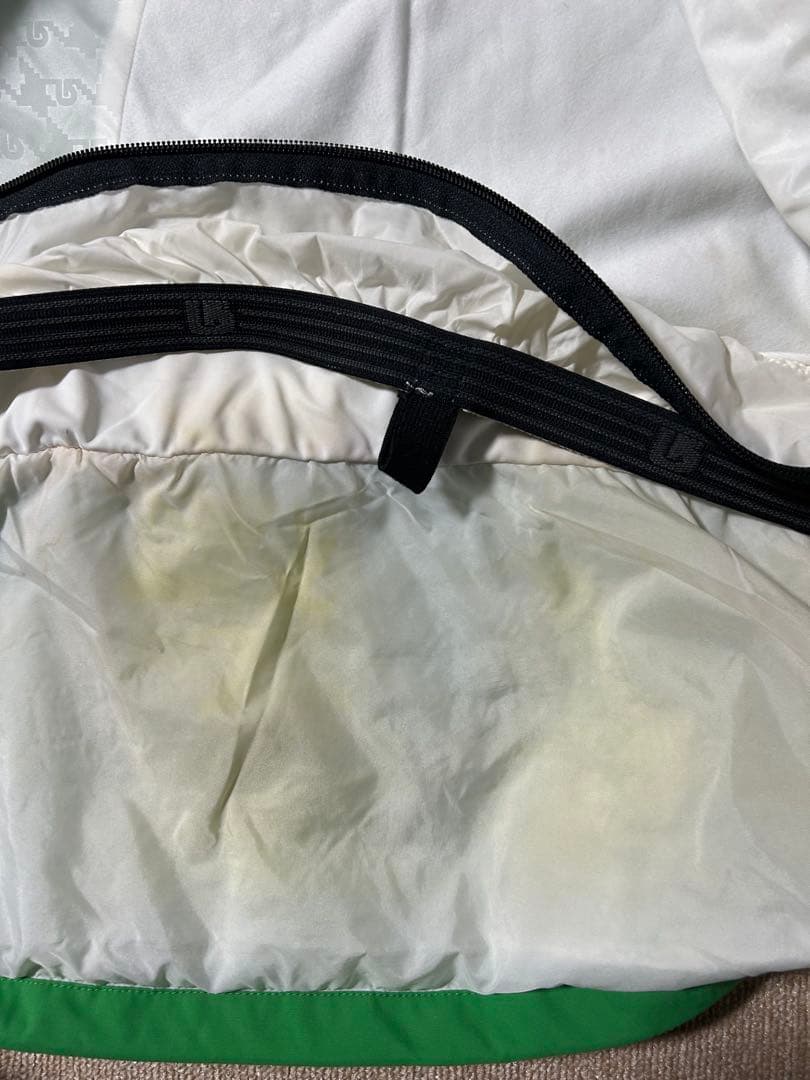 BURTON 上下セット　スノボウェア　グリーン フード付きジャケット&パンツ