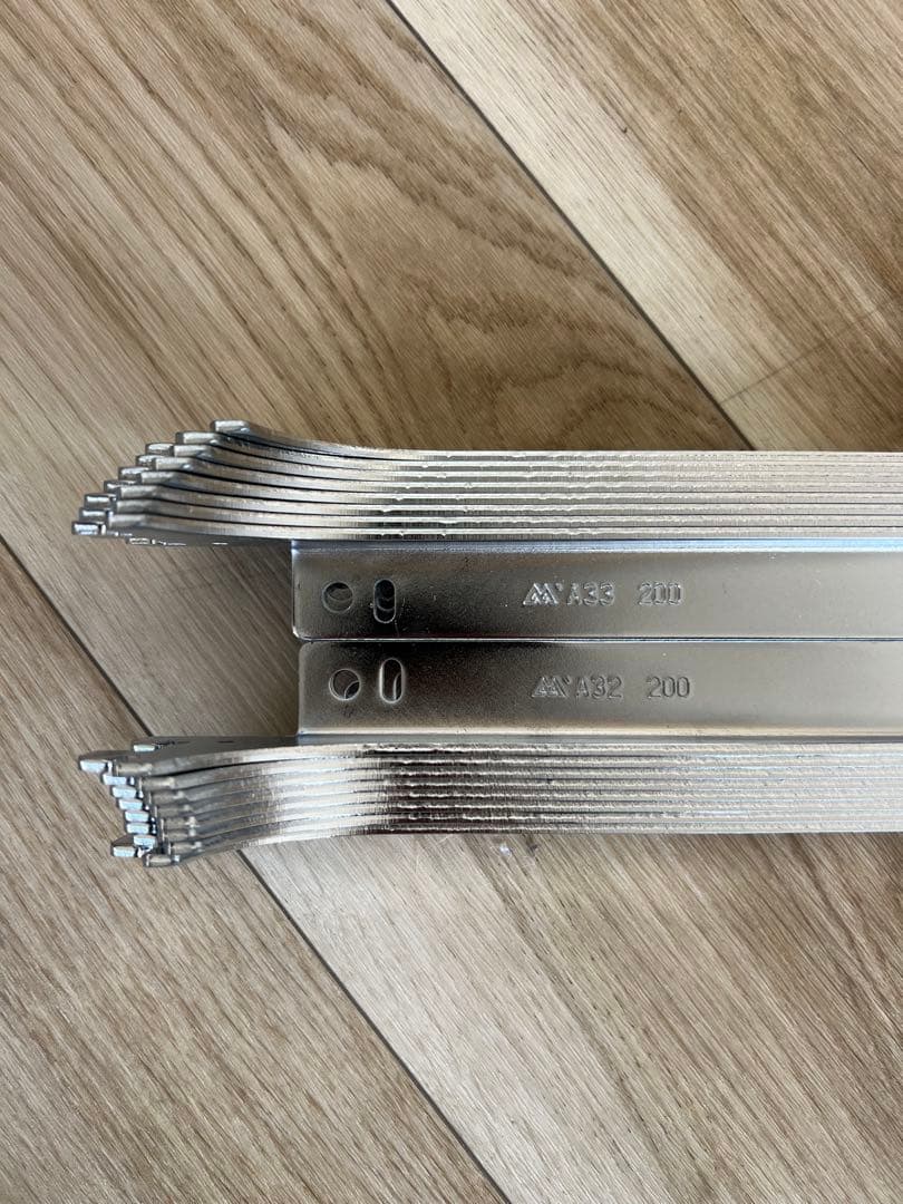 3/24終了　DIY 壁面収納　ロイヤル　チャンネルサポート　棚柱　棚受