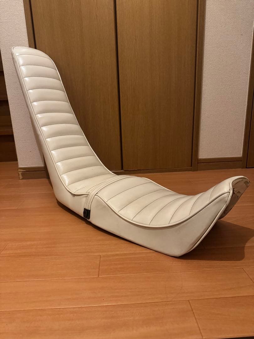 vt250f vt250 vtz250 三段シート　白　レザー