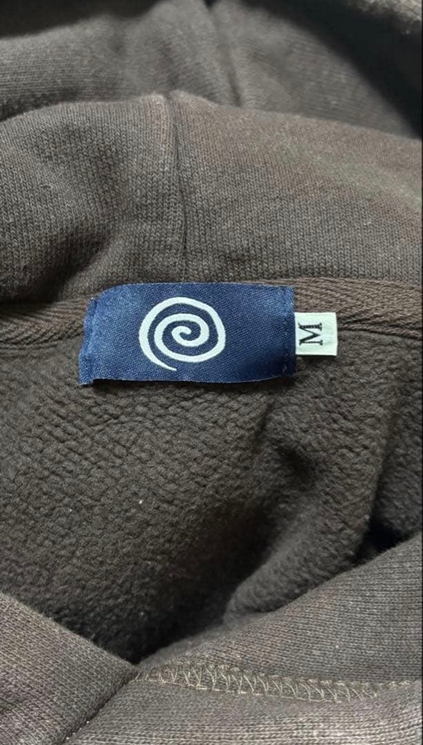 トップス soonerorlater guruguru