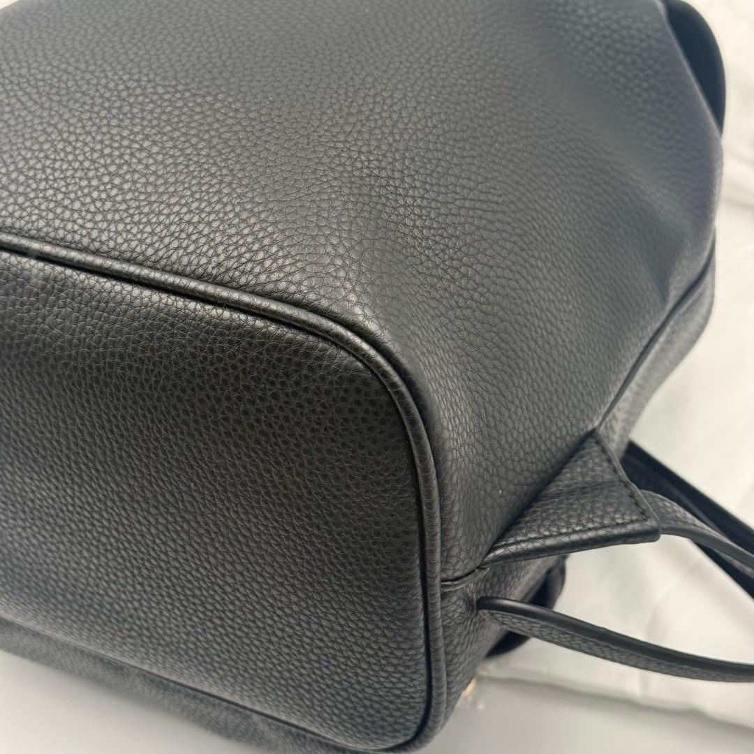 ✨未使用級✨FURLA ブラック レザー バックパック　CLASSIC s ネロ