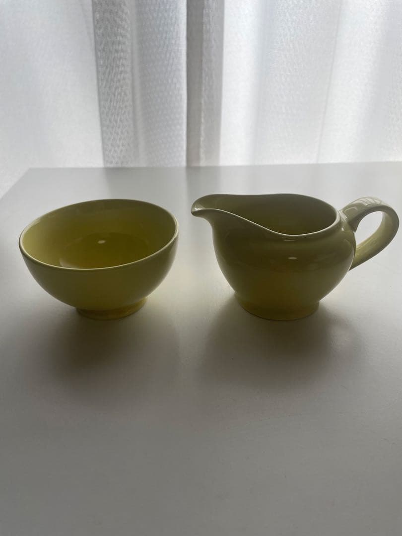 ARABIA イエロー ピッチャー