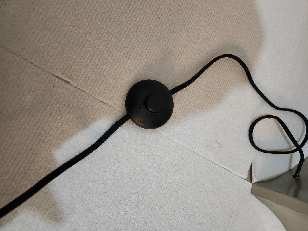 Crate & Barrel フロアスタンドライト 【米国現地購入品】